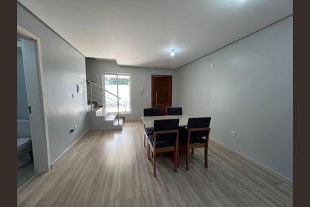 Sala  de casa de condomínio para alugar com 3 quartos, 90m² em Igara, Canoas