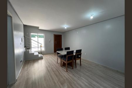 Sala  de casa de condomínio para alugar com 3 quartos, 90m² em Igara, Canoas