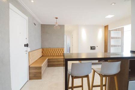 Apartamento à venda com 65m², 2 quartos e 1 vagaCozinha e Área de Serviço