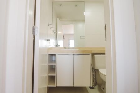 Apartamento à venda com 65m², 2 quartos e 1 vagaBanheiro da Suíte