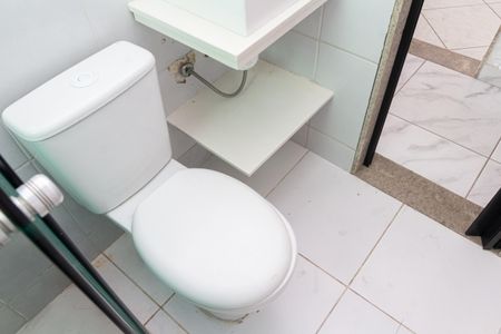 Casa para alugar com 250m², 2 quartos e 3 vagas Casa para alugar com 250m², 2 quartos e 3 vagasBanheiro 1