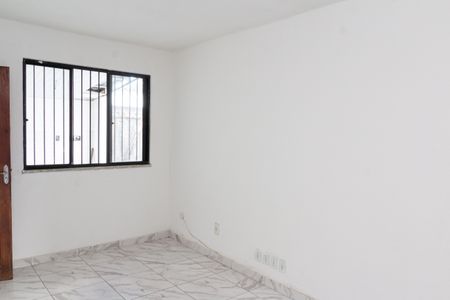 Casa para alugar com 250m², 2 quartos e 3 vagas Casa para alugar com 250m², 2 quartos e 3 vagasSala