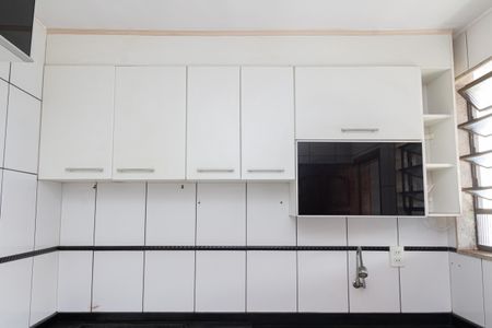 Casa para alugar com 250m², 2 quartos e 3 vagas Casa para alugar com 250m², 2 quartos e 3 vagasCozinha