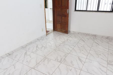 Casa para alugar com 250m², 2 quartos e 3 vagas Casa para alugar com 250m², 2 quartos e 3 vagasSala