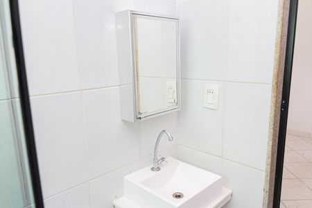 Casa para alugar com 250m², 2 quartos e 3 vagas Casa para alugar com 250m², 2 quartos e 3 vagasBanheiro 1