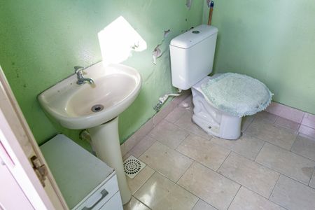 Casa para alugar com 250m², 2 quartos e 3 vagas Casa para alugar com 250m², 2 quartos e 3 vagasBanheiro 2