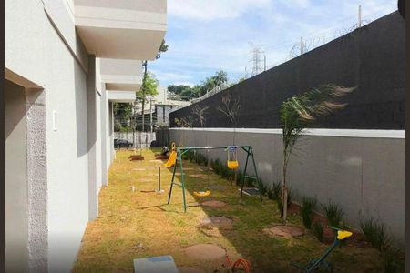 Apartamento à venda com 38m², 2 quartos e sem vagaÁrea externa