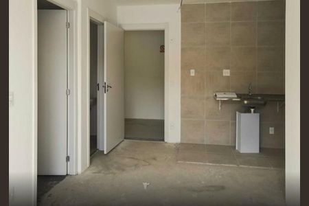 Cozinha de apartamento à venda com 2 quartos, 38m² em Jardim São Luís, São Paulo