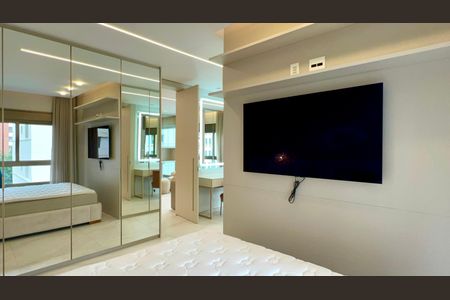 Apartamento para alugar com 136m², 1 quarto e 1 vagaSuite