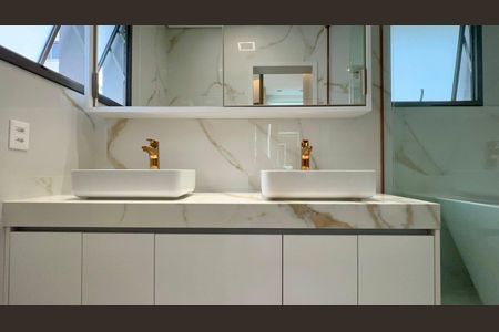 Apartamento para alugar com 136m², 1 quarto e 1 vagaBanheiro da Suíte