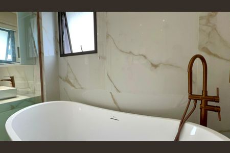 Apartamento para alugar com 136m², 1 quarto e 1 vagaBanheiro da Suíte