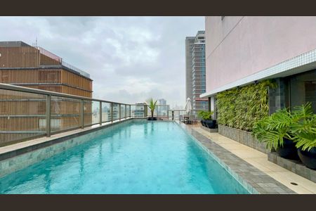 Apartamento para alugar com 136m², 1 quarto e 1 vagaPiscina