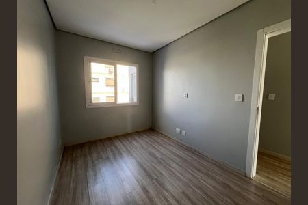 Quarto 1 de casa de condomínio para alugar com 3 quartos, 109m² em Igara, Canoas