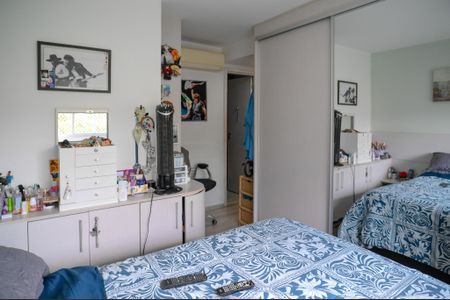 Apartamento à venda com 82m², 2 quartos e 2 vagasQuarto 2 - Suite