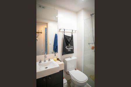 Apartamento à venda com 82m², 2 quartos e 2 vagasBanheiro Social