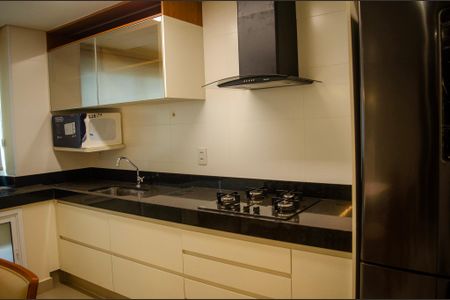 Apartamento para alugar com 92m², 2 quartos e 1 vaga