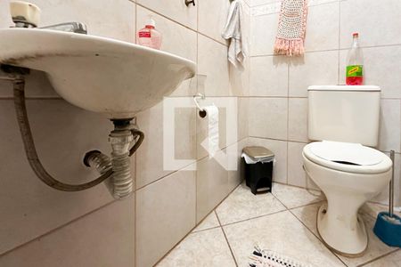 Casa à venda com 187m², 3 quartos e 2 vagasBanheiro