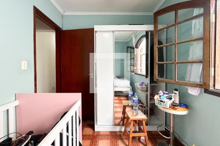 Casa à venda com 187m², 3 quartos e 2 vagasQuarto