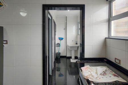 Apartamento para alugar com 86m², 2 quartos e 1 vagaÁrea de serviço 