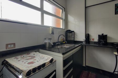 Apartamento para alugar com 86m², 2 quartos e 1 vagaCozinha 