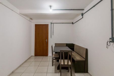 Sala  de apartamento para alugar com 1 quarto, 30m² em Igara, Canoas