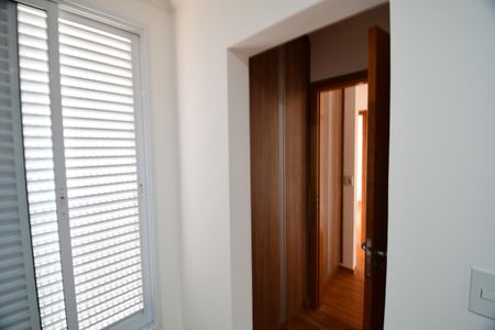 Casa de condomínio à venda com 160m², 3 quartos e 2 vagasQuarto 3 - Suíte