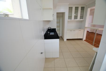 Casa de condomínio à venda com 160m², 3 quartos e 2 vagasCozinha