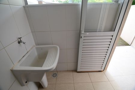 Casa de condomínio à venda com 160m², 3 quartos e 2 vagasÁrea de Serviço