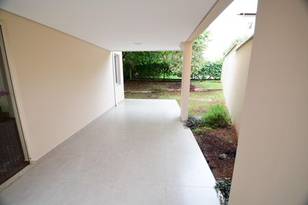 Varanda de casa de condomínio à venda com 3 quartos, 160m² em Bosque de Barão Geraldo, Campinas