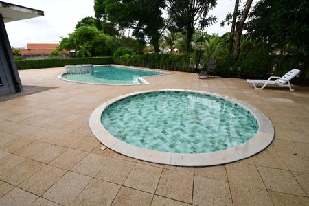 Casa de condomínio à venda com 160m², 3 quartos e 2 vagasÁrea comum - Piscina