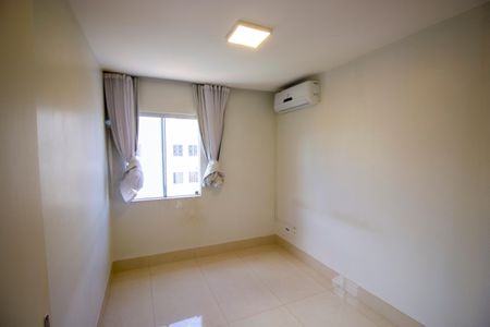 Apartamento para alugar com 3 quartos, 78m² em Qi 27, Brasília