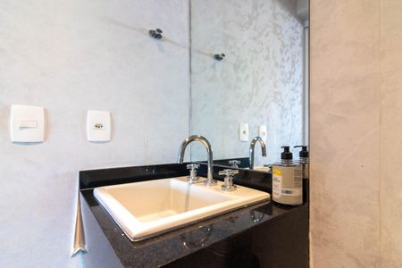 Studio à venda com 32m², 1 quarto e 1 vaga Studio à venda com 32m², 1 quarto e 1 vagaBanheiro