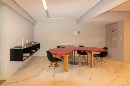 Studio à venda com 32m², 1 quarto e 1 vaga Studio à venda com 32m², 1 quarto e 1 vagaEspaço de leitura