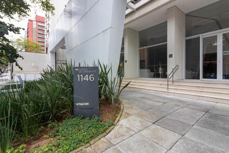 Studio à venda com 32m², 1 quarto e 1 vaga Studio à venda com 32m², 1 quarto e 1 vagaFachada