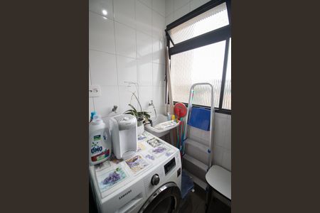 Apartamento à venda com 55m², 2 quartos e 1 vagaÁREA DE SERVIÇO