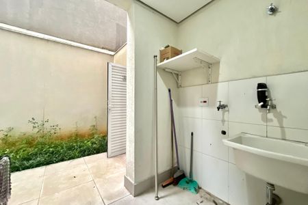 Apartamento para alugar com 64m², 1 quarto e 1 vaga Apartamento para alugar com 64m², 1 quarto e 1 vagaÁrea de Serviço