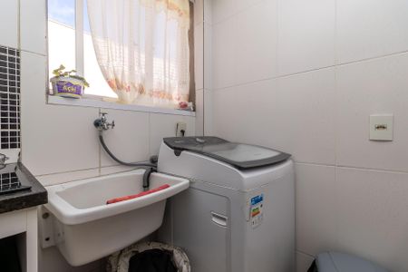 Apartamento à venda com 60m², 2 quartos e 1 vagaÁrea de Serviço