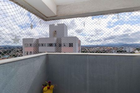 Varanda da Sala de apartamento à venda com 2 quartos, 60m² em Heliópolis, Belo Horizonte