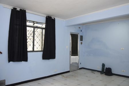 Casa para alugar com 3 quartos, 100m² em Jardim Santa Tereza, Embu das Artes