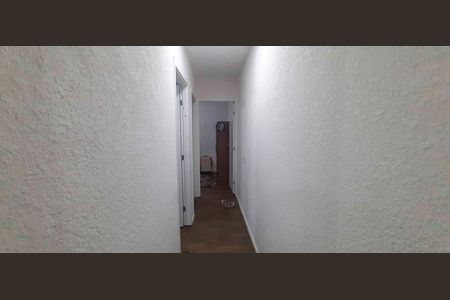 Corredor de apartamento à venda com 2 quartos, 47m² em Jardim do Lago, Osasco