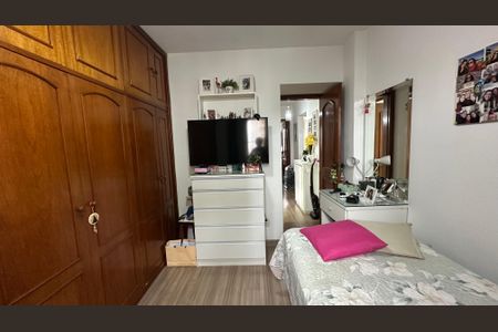 Apartamento à venda com 66m², 3 quartos e 2 vagasQuarto