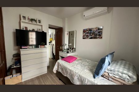 Apartamento à venda com 66m², 3 quartos e 2 vagasQuarto
