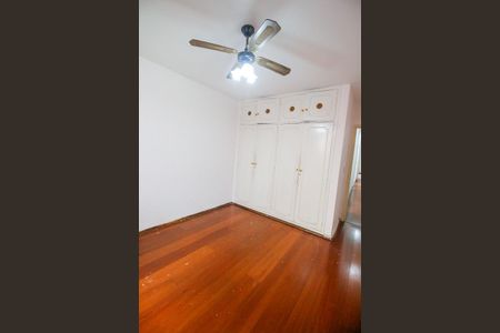 Casa à venda com 175m², 3 quartos e 3 vagasQuarto 2