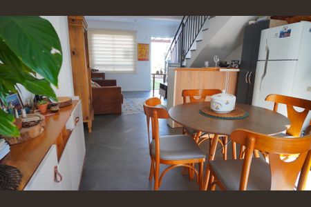 Casa de condomínio para alugar com 60m², 2 quartos e 1 vaga Casa de condomínio para alugar com 60m², 2 quartos e 1 vagaCozinha