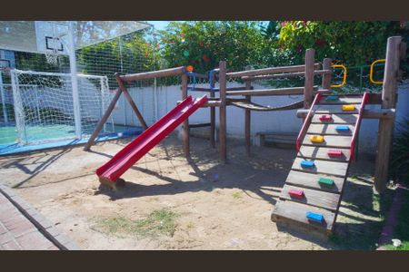 Casa de condomínio para alugar com 60m², 2 quartos e 1 vaga Casa de condomínio para alugar com 60m², 2 quartos e 1 vagaÁrea comum - Playground 1