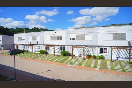 Vista da Rua de casa para alugar com 2 quartos, 60m² em Campo Novo, Porto Alegre