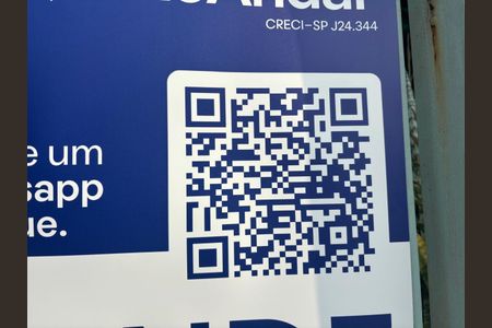 Casa à venda com 220m², 3 quartos e 2 vagasCod QR