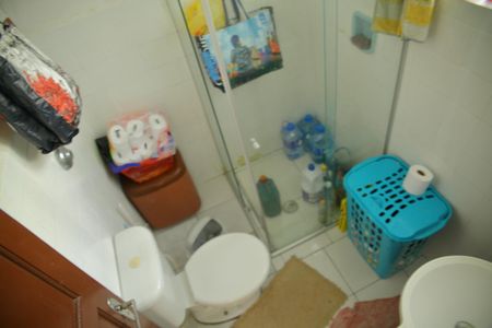 Casa à venda com 220m², 3 quartos e 2 vagasBanheiro 