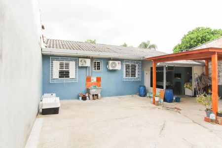 Casa à venda com 55m², 2 quartos e 1 vagaÁrea externa