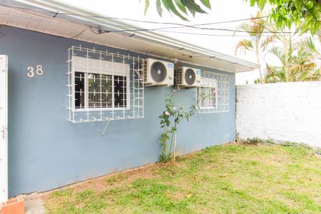 Casa à venda com 55m², 2 quartos e 1 vagaÁrea externa
